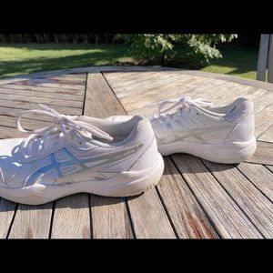 Girls ASICS tennis shoes